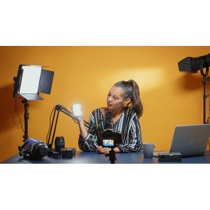 Светодиодная прямоугольная лампа Go 600 LED Pro U600 (3200-6500K)