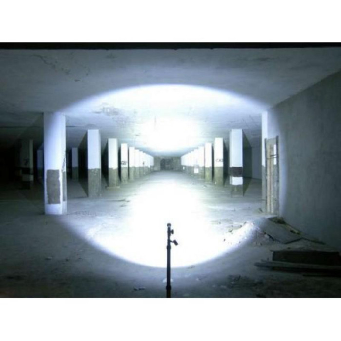 Ручной фонарик 1000 люмен, 10W