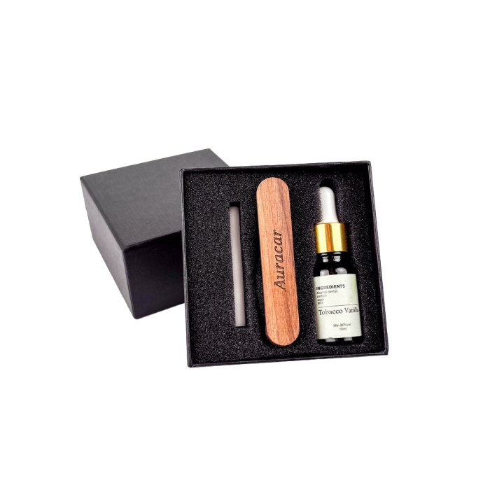 Подарочный комплект ароматизатора в машину Auracar Tabacco Vanilla