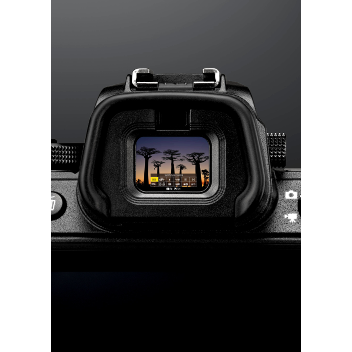 Camera Nikon Z7 Body (VOA010AE)