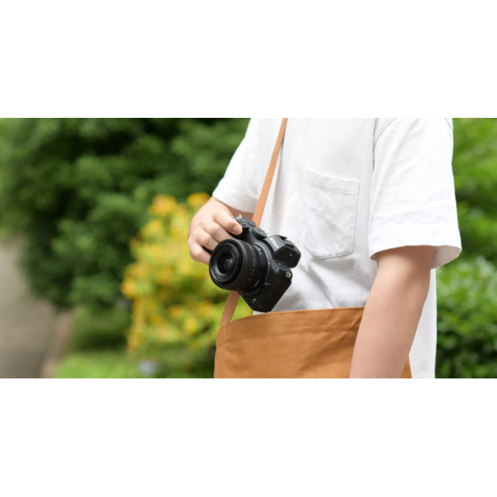 Фотоаппарат Nikon Z5 Body (VOA040AE)