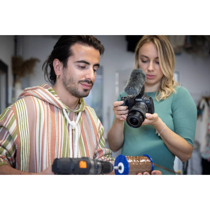 Canon Цифровая фотокамера EOS R8+RF 24-50mm f/4.5-6.3 IS STM