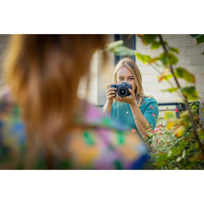 Canon Цифровая фотокамера EOS R8+RF 24-50mm f/4.5-6.3 IS STM