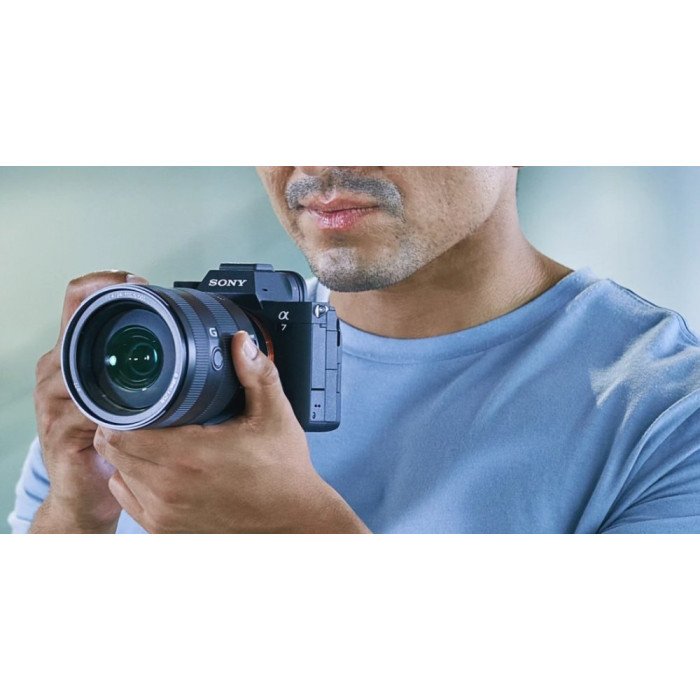 Sony Цифр. фотокамера Alpha 7M4 28-70mm Kit Black ILCE7M4KB.CEC