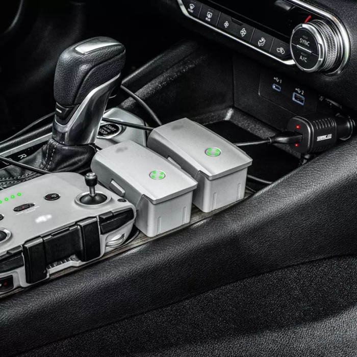 Автомобильная зарядка для DJI Mavic Air 2/2S StartRC (1110810)